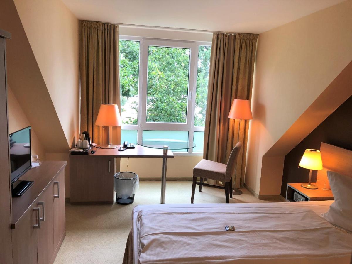 Hotel Seeblick Thuelsfeld Экстерьер фото