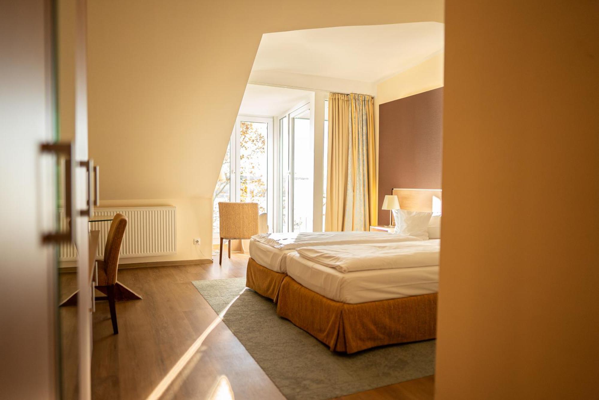 Hotel Seeblick Thuelsfeld Экстерьер фото