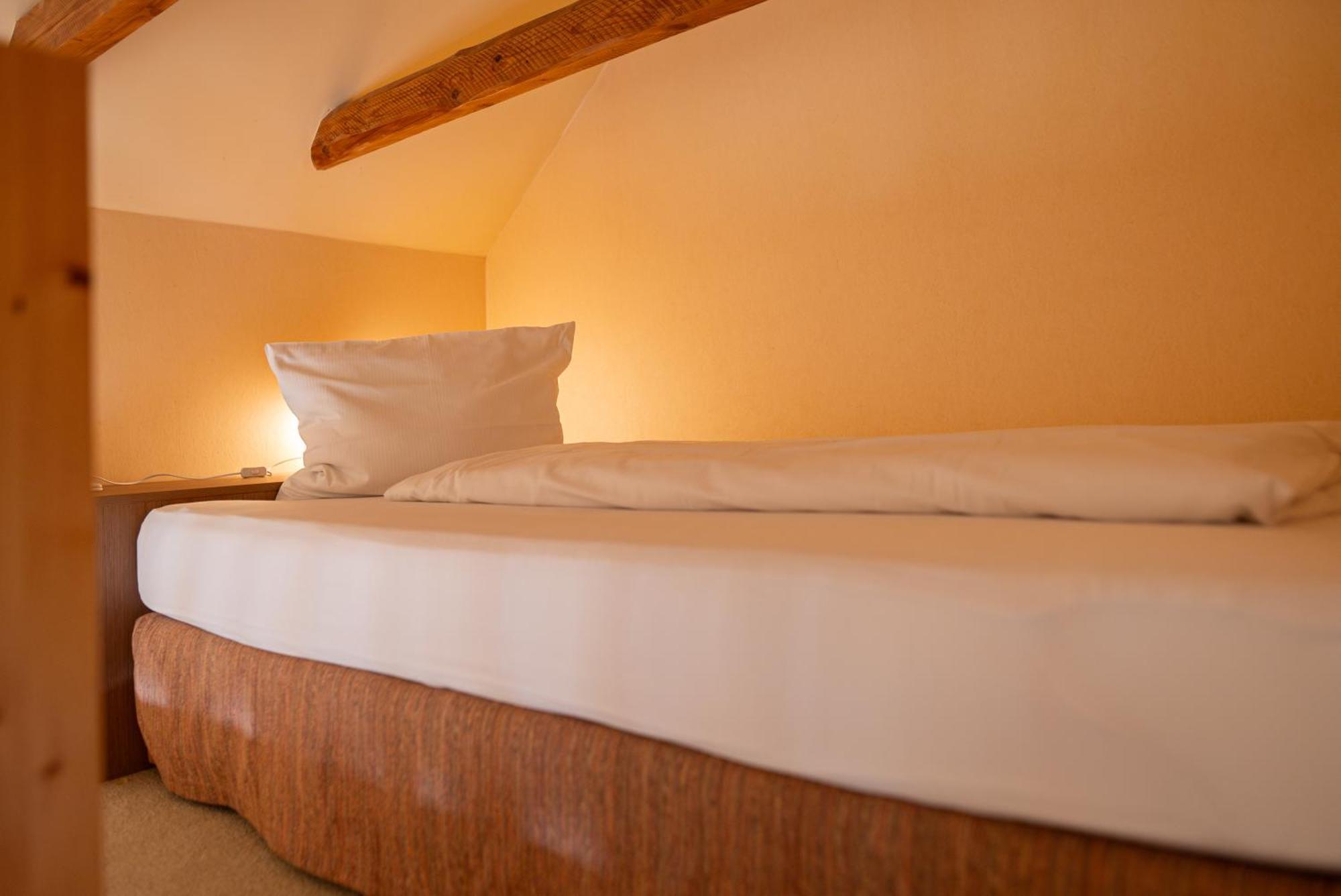 Hotel Seeblick Thuelsfeld Экстерьер фото
